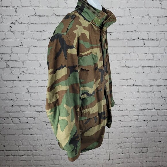 US Army Camo Cold Weather Field Jacket Zip Snap Military Army Medium M - Picture 13 of 14